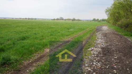 Nieruchomość w Całowaniu