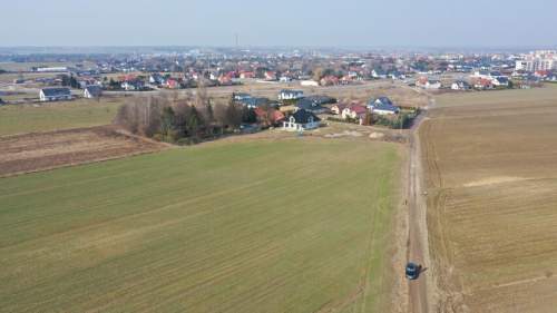 DZIAŁKA INWESTYCYJNA USŁUGOWA NA TERENIE MIASTA