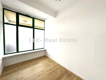 Pietrowy lokal 155m2 w centrum Pruszkowa