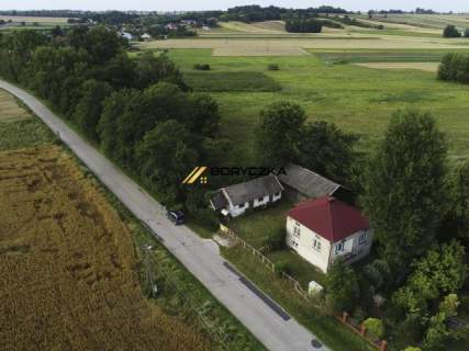 Biechów - dom z potencjałem przy DK79.
