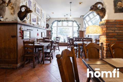 Kamienica z częścią noclegową i restauracją