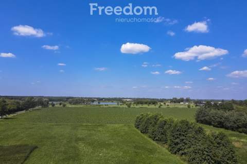 Działka 6,33 ha obok pola golfowego Trzciana