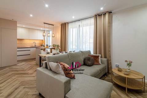 Apartament dwupoziomowy 74 m2 z ogródkiem 32 m2