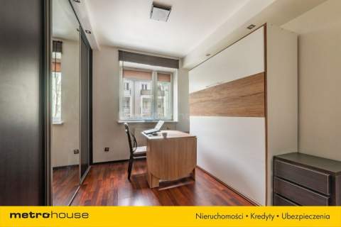 ŁÓDŹ-ul. Romanowska, mieszkanie I p. 66 m2.