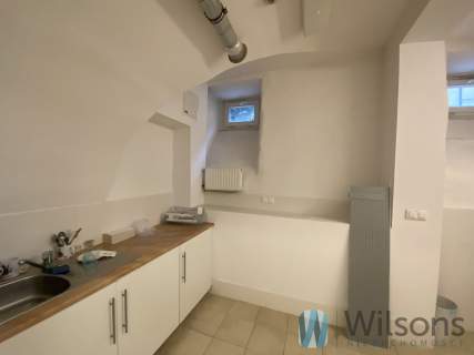 Lokal w podziemiu na Starówce - 129m2