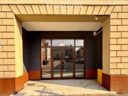 Lokal handlowo-usługowy 280 m Centrum Brzegu
