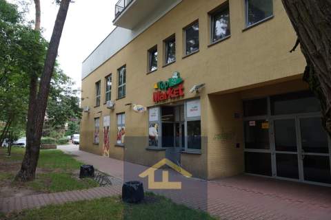 Lokal sklepowy na parterze w centrum Otwocka