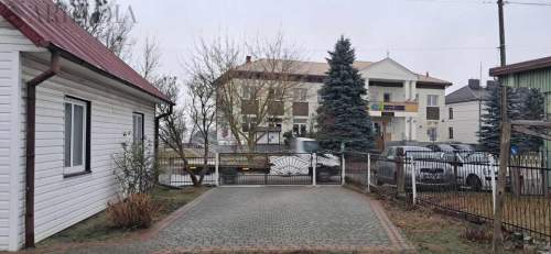 Dom na sprzedaż z piękną działką w Gródku