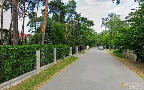 JÓZEFÓW, działka 935 m2 z niewielkim domem