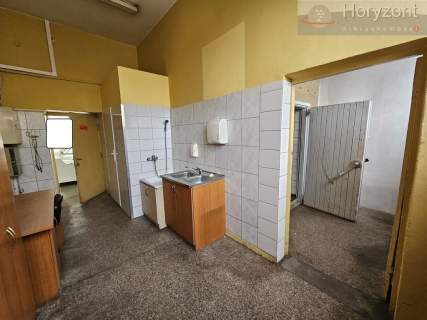 Lokal 75m2 w Centrum, duża witryna