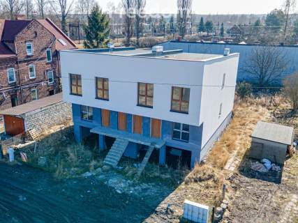 Apartament z garażem