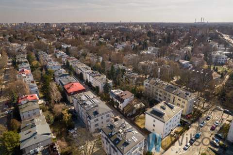 Dwupokojowe 44 m w kamienicy na Saskiej Kępie