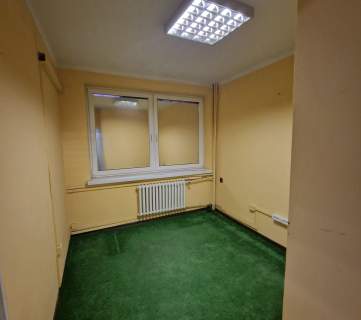 Obiekt przemysłowych/ nieruchomość komercyjna / parking / pl
