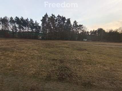 Działka budowlana z lasem, blisko autostrady A1