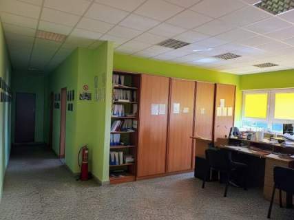 Nowoczesny obiekt biurowo-magazynowo-produkcyjny - przestrzeń...
