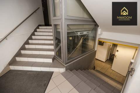 OKAZJA 400m Metro Trocka winda parking 2 balkony