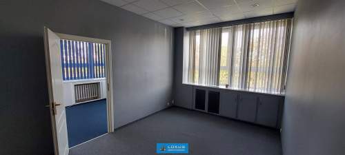 Lokal w biurowcu 193 m2, pokoje, gabinety