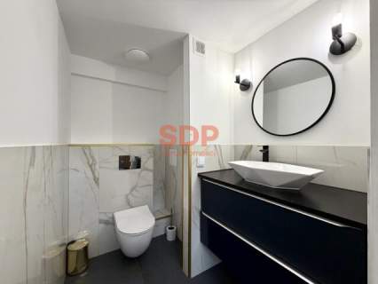 Lokal usługowy 140m2, z witryną / tuż przy Rynku 