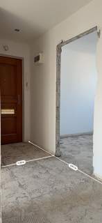 Mieszkanie 48 m2 4 piętro 3 pokoje centrum