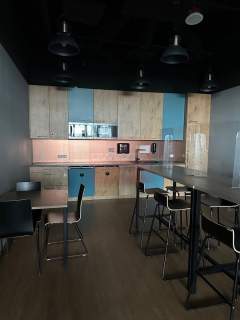 Nieruchomość komercyjna do wynajęcia, 423 m2, Warszawa