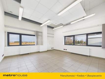 Hala produkcyjno-magazynowa 1000 m Buro i socjal