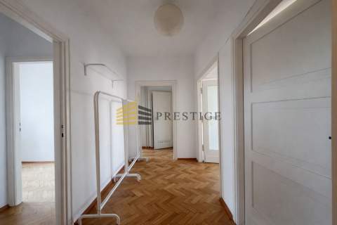 Plac Konstytucji, Lokal 90m2, 4 pokoje