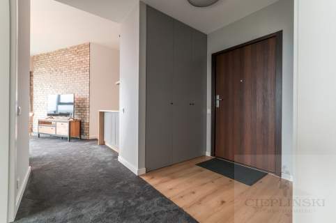 KOMFORTOWY APARTAMENT NA 22 PIĘTRZE W HANZA TOWER