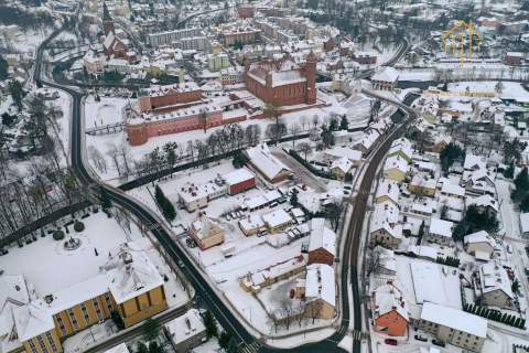 Budynek mieszkalno-usługowo - w centrum miesta