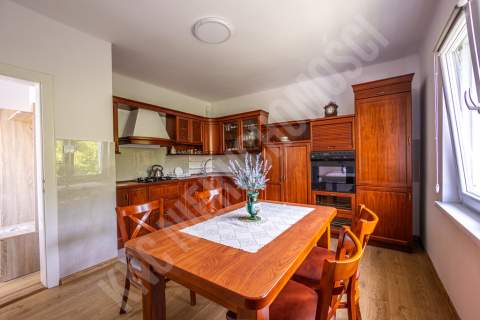 Dom gotowy do zamieszkania - 140m2, las, góry 