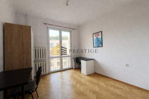 Plac Konstytucji, Lokal 90m2, 4 pokoje