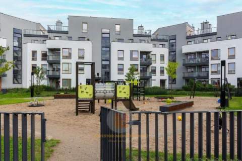 Świeży apartament , 3-pokoje garaż, klimatyzacja