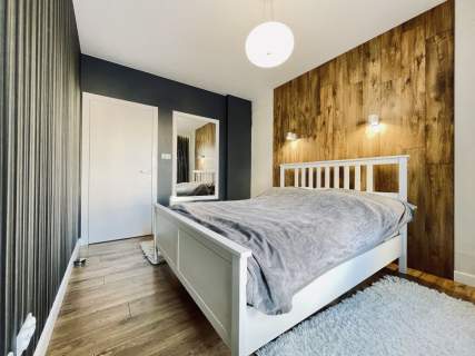 2019 Dwustronne Duży balkon Garaż 