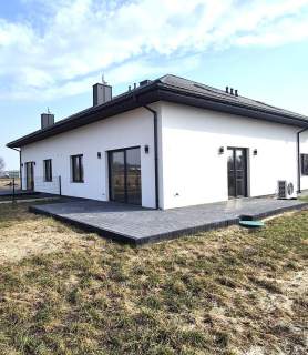 Komfortowy dom w zabudowie bliźniaczej.