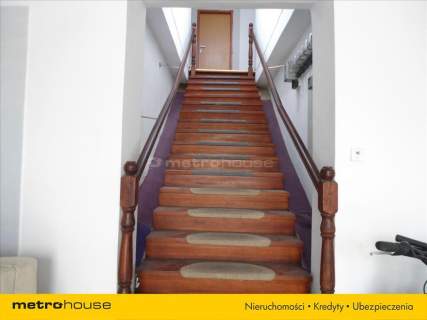 OBIEKT USŁUGOWO- HOTELOWY, 8POK, 2 LOKALE HANDLOWE