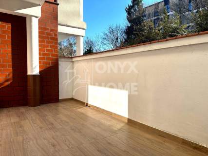 2 poziomowe mieszkanie 66m2 Dwie łazienki Taras