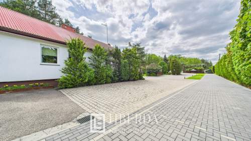 Dworek na uroczystości, pensjonat, 1000 m2, Firlej