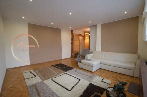 Fordon,3pokoje 63,57m ,piwnica 7m , loggia,3piętro