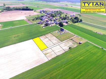 Działka budowlana na sprzedaż, 1410 m2, Wyrzyki