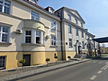 UNIKATOWA NIERUCHOMOŚĆ BIUROWO-ADMINISTRACYJNA-JASŁO -1400 m2