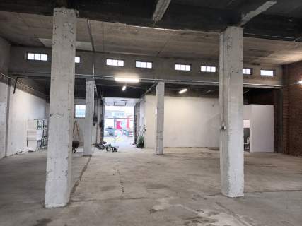 Magazyn 280 m2 z rampą, placem dla TIR