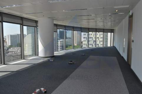 Nieruchomość komercyjna do wynajęcia, 915 m2, Warszawa