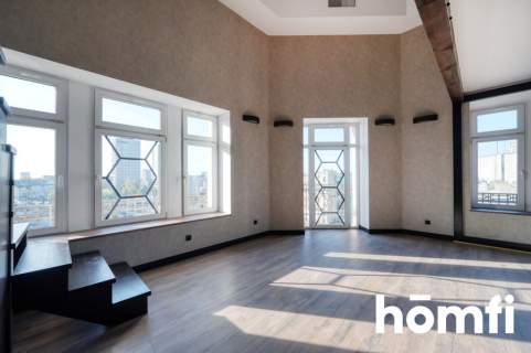 Apartament z antresolą i niepowtarzalnym widokiem