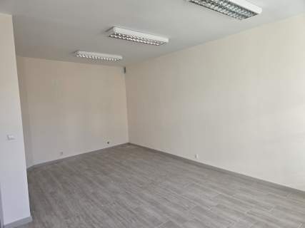 Lokal usługowo-biurowy w ścisłym centrum Kielc