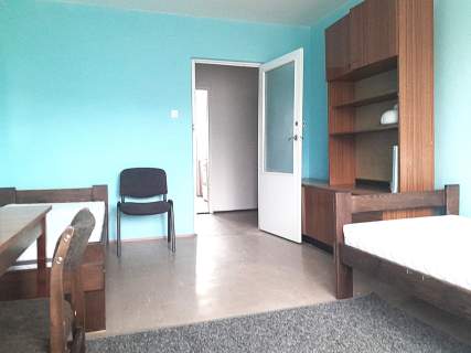 M4 trzypokojowe mieszkanie z balkonem i widokiem na zieleń,