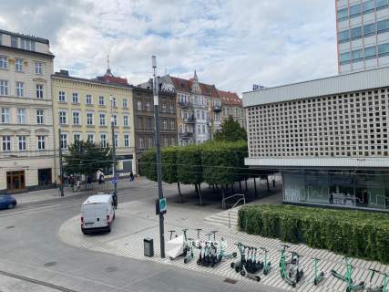 Słoneczne mieszkanie przy Ratajczaka