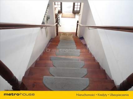 OBIEKT USŁUGOWO- HOTELOWY, 8POK, 2 LOKALE HANDLOWE