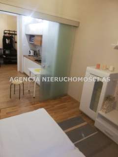W CENTRUM MIASTA - BLISKO DWORCA