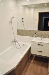 2 pokoje 47 m 1 piętro balkon