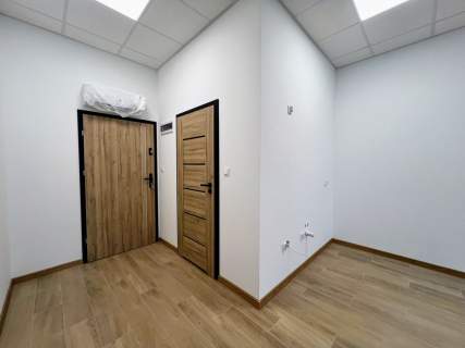Nowoczesny lokal 32 m2 pod usługi medyczne
