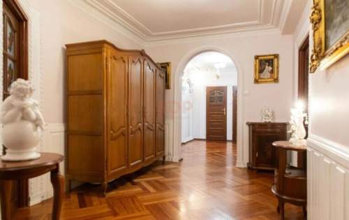 Przestronny apartament w sercu Kłodzka